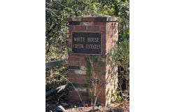 Laurel Drive, Lancaster, VA 22503