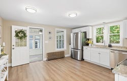 1078 Granby Rd, Chicopee, MA 01020
