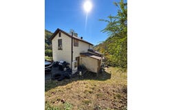 97 Store Hill, Jenkins, KY 41537