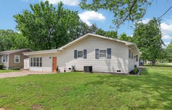 2102 W 12th Street, Joplin, MO 64801