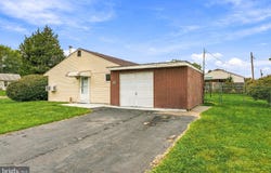 265 WYANDOTTE Road, FAIRLESS HILLS, PA 19030