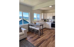 35425 Ninth St, Nehalem, OR 97131