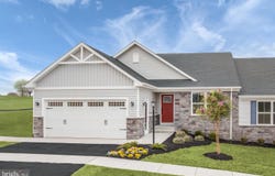 720 MINA CIRCLE, GREENCASTLE, PA 17225
