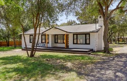 8904 Chisholm Ln, Austin, TX 78748