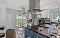 13 BITTERSWEET Ridge, Chatham, IL 62629