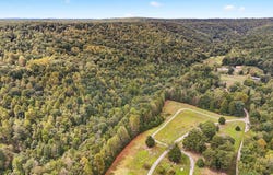 Sawmill Rd, Palmer, TN 37365