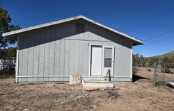 53910 N Granada Circle, Seligman, AZ 86337
