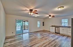 300 S US HIGHWAY 129, BELL, FL 32619