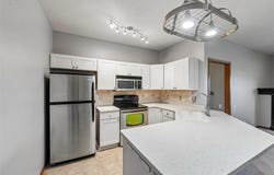 2702 NE Oak Drive, Ankeny, IA 50021