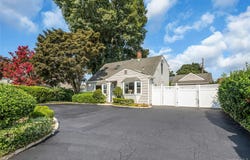 9 Academy Lane, Levittown, NY 11756