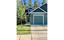 903 HOWARD Ave, Eugene, OR 97404
