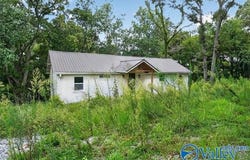 356 E Lake Hill Drive, Talladega, AL 35160