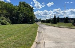 35757 E Michigan Avenue, Wayne, MI 48184