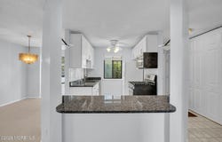 9 Carriage Place, Edison, NJ 08820