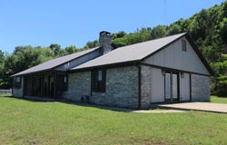 128 POLK RD 42, Mena, AR 71953