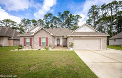 9387 Taylor Place, Ocean Springs, MS 39564