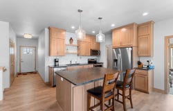 5042 MILKWEED Trail, APPLETON, WI 54913