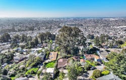 7937 Sunkist Drive, Oakland, CA 94605