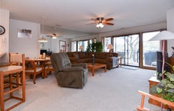 98 Jonathan Drive, Lake Ozark, MO 65049