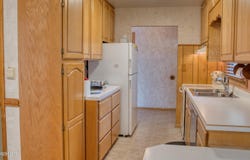 305 11th W, Gillette, WY 82716