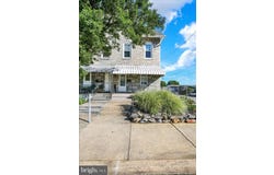 101 UPLAND Avenue, READING, PA 19611