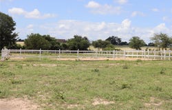 1220 Brushy Branch Rd, Lockhart, TX 78644