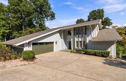 40 Branchwood Drive, Bella Vista, AR 72715