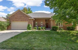 1008 Tamarack Trail, IowaCity, IA 52245