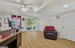 53 HOAG LN, ASTON, PA 19014