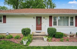 603 Orchard Lane, Beecher, IL 60401