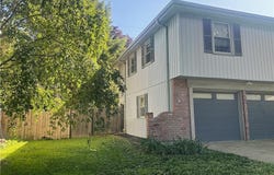 9102 W 81st Terrace, Overland Park, KS 66204