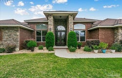 7174 Australian St, Navarre, FL 32566