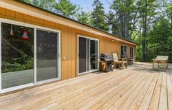 48 Matthews Road, Boothbay, ME 04537