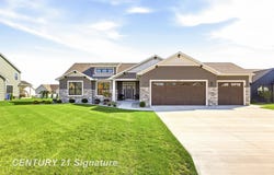 8836 Copper Court, Freeland, MI 48623