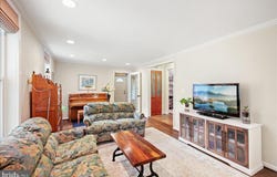 19266 MOCKINGBIRD HEIGHTS Road, TRIANGLE, VA 22172