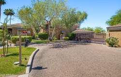 1411 E Orangewood Avenue, Phoenix, AZ 85020