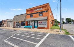 501 NW C Ave, Cache, OK 73527