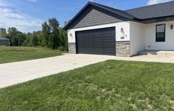700 N Main Street, Fall River, WI 53932