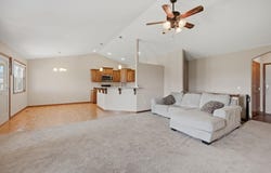 3 Bristol Dr, Hutchinson, KS 67505