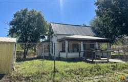 1504 Pidcoke Street, Gatesville, TX 76528