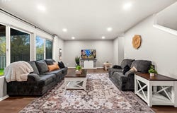 1636 BONNIE Ln, ForestGrove, OR 97116