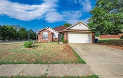 101 Horizon LN, Alma, AR 72921