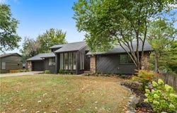 200 Lake Road, Springdale, AR 72764