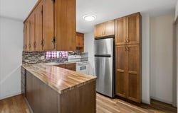 5 Oliver Drive, Hudson, NH 03051
