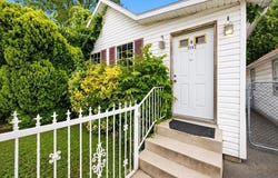 1202 Harding Park, Bronx, NY 10473