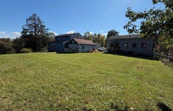 1379 E Campbell Park Drive, Huntington, WV 25705