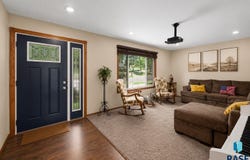 2104 E Tricia Ln, Sioux Falls, SD 57103-0744