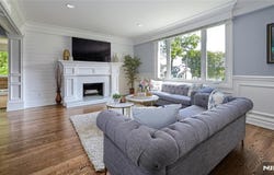 34 Grandview Drive, Wayne, NJ 07470