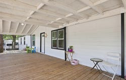 485 Bridgestone Ct, Lockhart, TX 78644