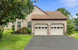 181 Concordia Circle, Monroe, NJ 08831